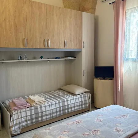 Casa Terrazzata In Centro